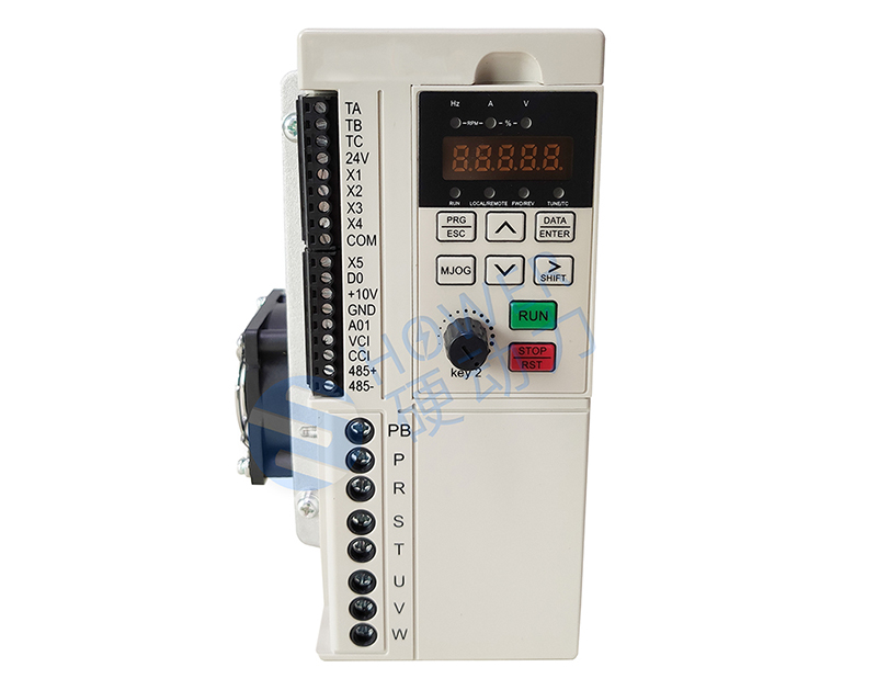 單三相0.4KW 220V硬動(dòng)力650S系列無(wú)PG矢量變頻器