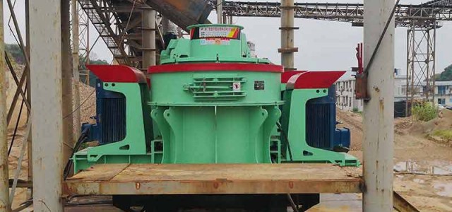 沃力自主研發15年制砂機產量高、效果高 好在哪里！