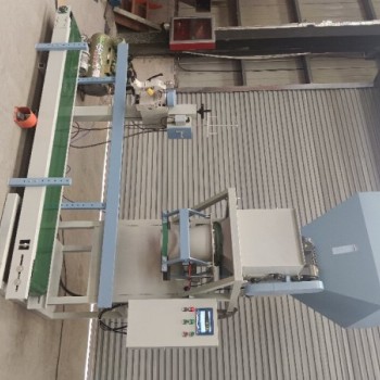 食品包裝機(jī)， 生產(chǎn)糖果包裝機(jī)